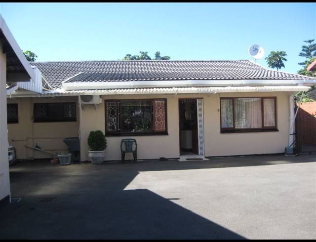 4 BEDROOM HOUSE FOR SALE IN RESERVOIR HILLS